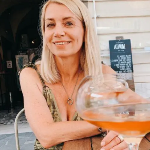 jamariajamaria image 0